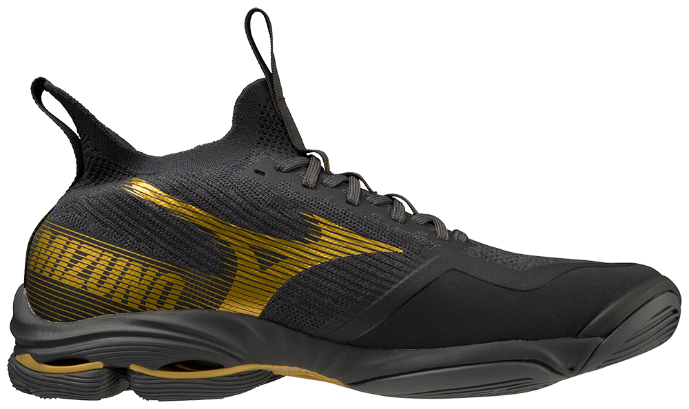 Mizuno wave Lightning NEO