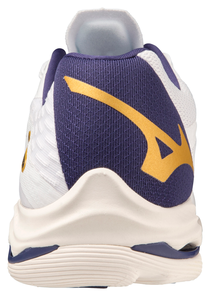 Mizuno wave Lightning z7 | 