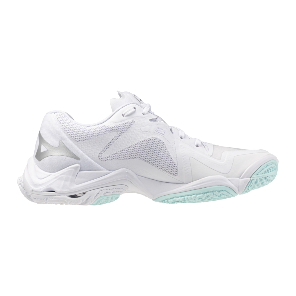 Mizuno wave Lightning z8 