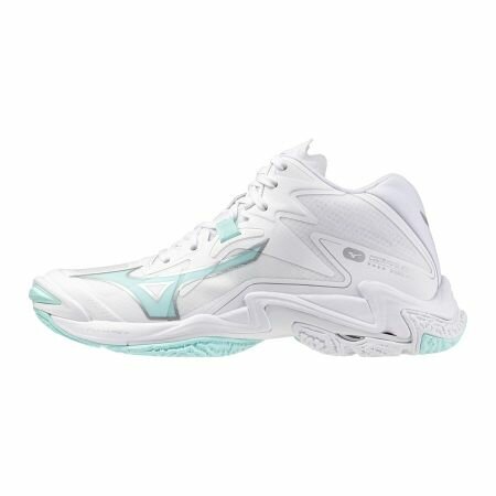 Mizuno wave Lightning z8 