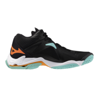 Mizuno wave Lightning z8 
