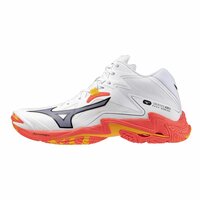 Mizuno wave Lightning z8 