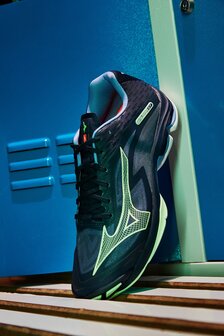 Mizuno wave Lightning z7 | 