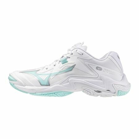 Mizuno wave Lightning z8 